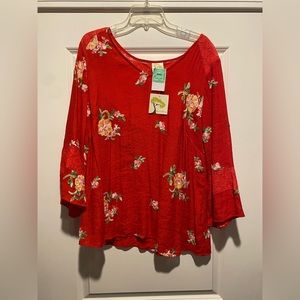 2X red floral 3/4 sleeve top